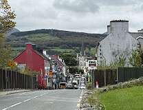 173: 2025_10_14_12_08_Maik