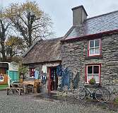 240: 2025_10_14_15_54_Annette-002