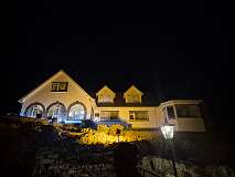 389: 2025_10_15_21_37_Annette