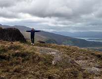 549: 2025_10_17_17_34_Annette